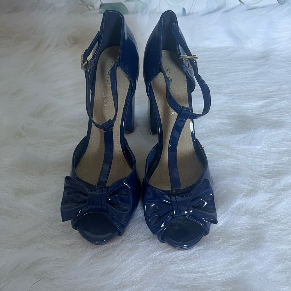 S. Angle blue heels size 6.5 .